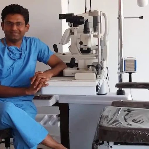 Dr. Ajay Panchal at Vidya Eye Hospital